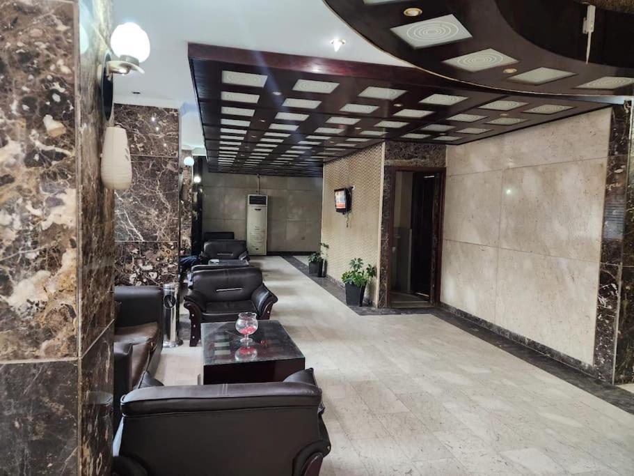 Skyline Luxury Suites 5 Mins From Cairo Airport Exterior photo