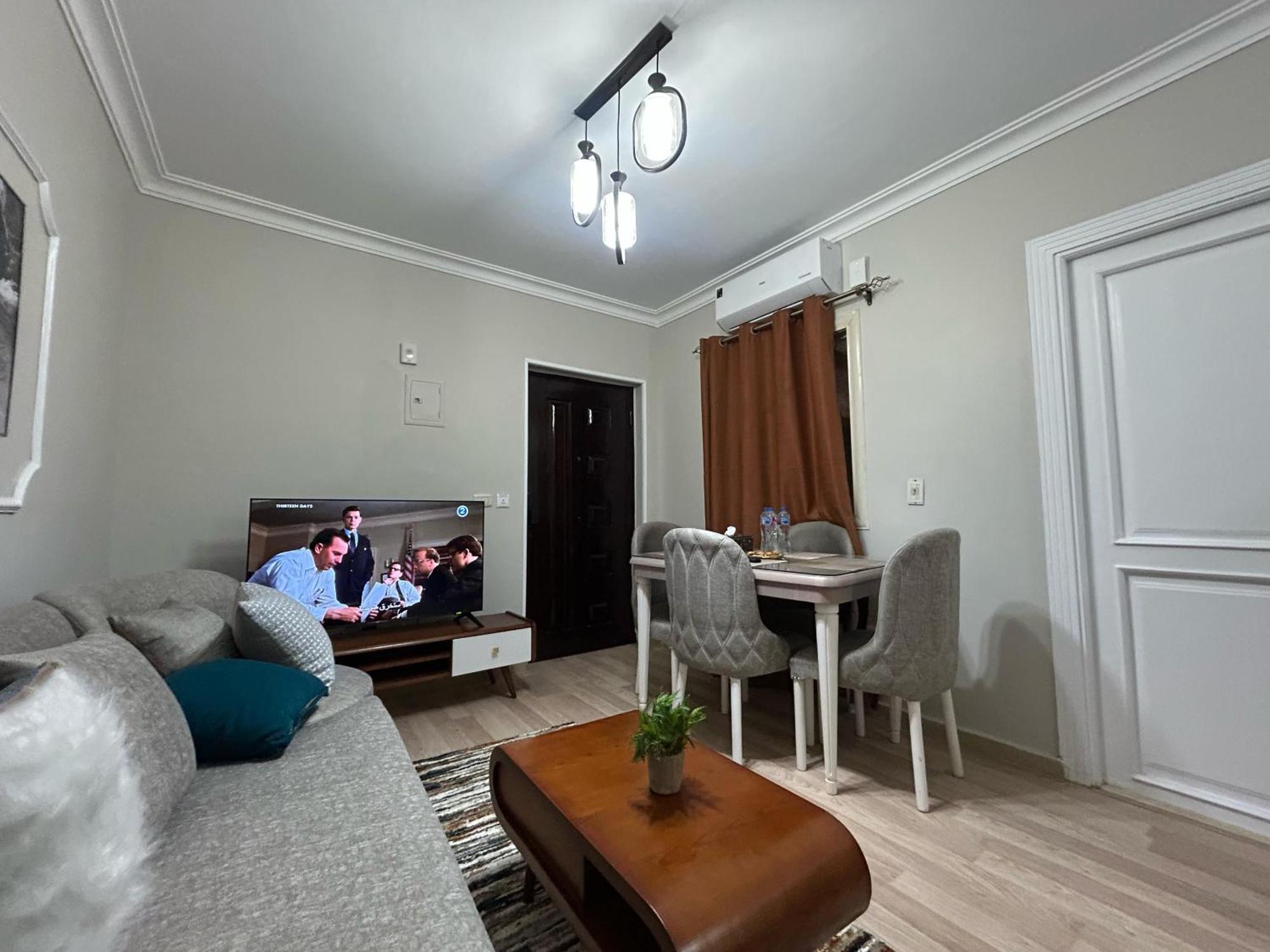 Skyline Luxury Suites 5 Mins From Cairo Airport Exterior photo